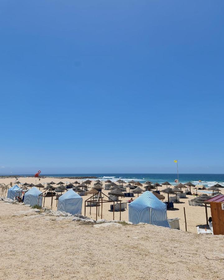 Front Beach Costa Caparica Lisbon Costa de Caparica Eksteriør billede