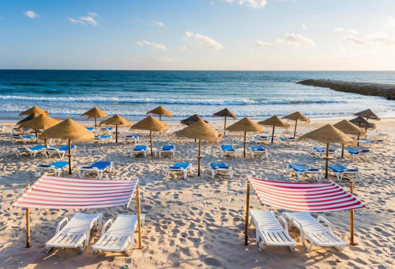 Front Beach Costa Caparica Lisbon Costa de Caparica Eksteriør billede